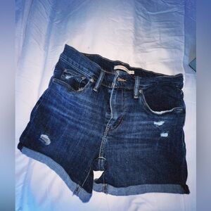 Midlength Levi Strauss Jean shorts